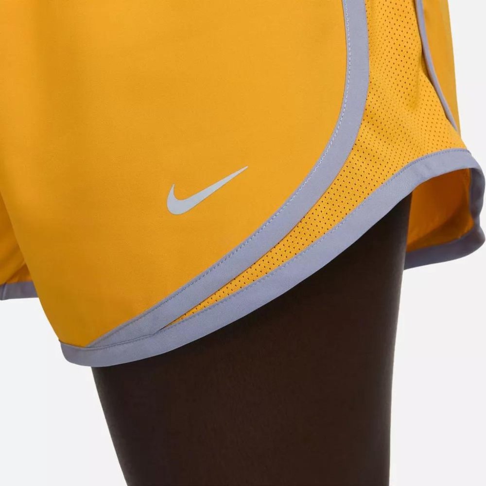 Nike Women's Dri-FIT Tempo Graphic Shorts NWT - Picture 2 of 6